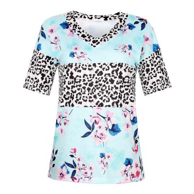 China Hot Women's Summer Anti-Shrink Clothing Tops Wholesale Women's Summer Style Anti-Shrink V-Neckline Print Loose Fit T-shirt for sale