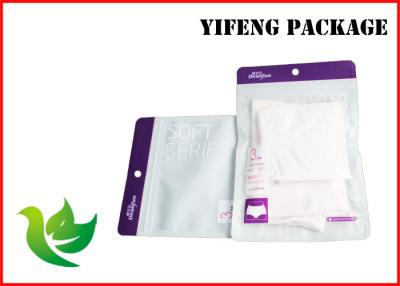 China Transparent Plastic Underwear Packaging Stand Up Zipper Bags Vivid Printing for sale