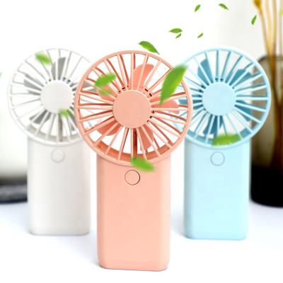 China 2020 Small Pocket Mini Electric Fan Cheap Mini Fan With AAA Battery for sale