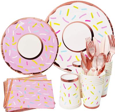 China Traditional disposable tableware donut supplies paper plate and napkins sets bridal shower weeding children's tableware for sale