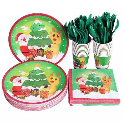 China Modern Santa Elks Disposable Tableware Christmas Party Supplies Family Birthday Disposable Tableware for sale