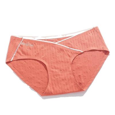 China Summer Breathable Cotton Low-Rise Panties Support Maternity Panties For Pregnant Women for sale