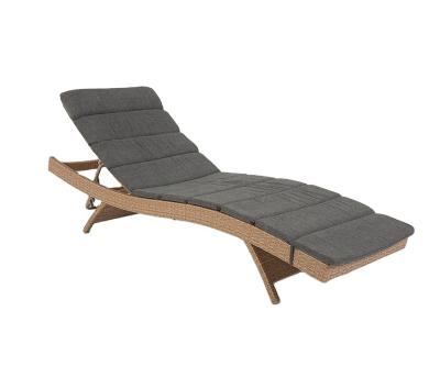 China Alu Adjustable Garden Furniture Rattan Recliner Outdoor Day Bed Sun Sofa for sale