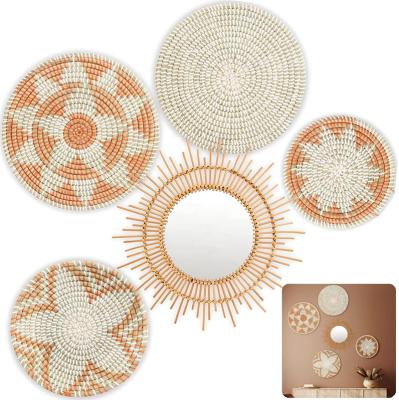 China Woven Wall Hanging Bohemian Basket Set of 5 Decorative Wall Hanging Baskets Boho Wall Decor Baskets with Rattan Mirror for sale