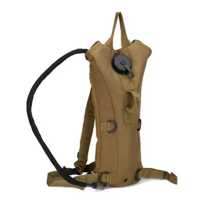 Cina Waterproof Assault Hydration Water Bladder Backpack Hydration Packs Military Water Bag in vendita