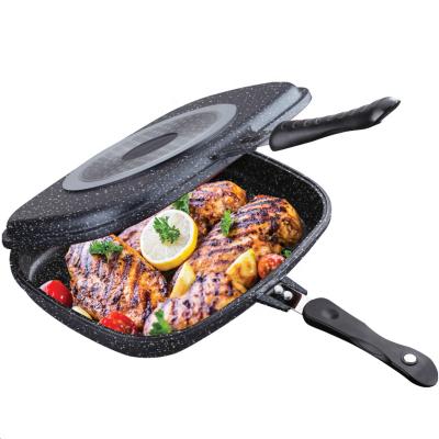 China Sustainable 32cm induction double sided grill pan /double handle fry pan with non stick marble coating for sale