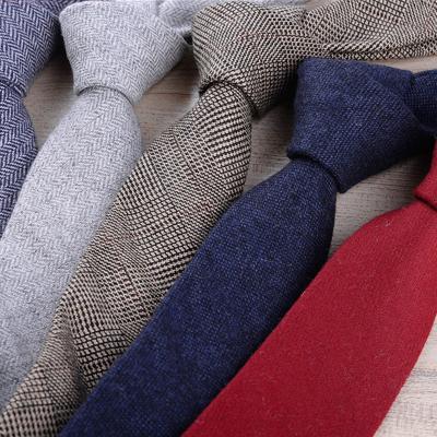 China High Quality Classic Color Gray Skinny Wool Tie Men's Black 100% Tie For Business Meeting Fashion Shirt Dress Accessories for sale