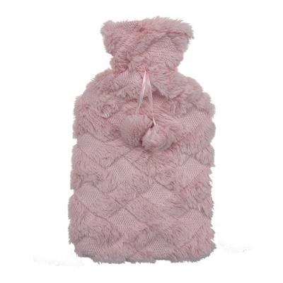 China 2021 New Style Hand Warmer 2liter Water Bag Rubber Hot Water Bottle With Faux Fur Cover Hand Warmer Custom Hot Water Bag for sale