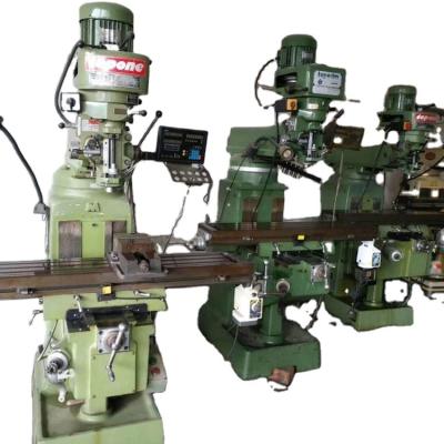 China Construction Material Stores Low Price 1600* Universal Turret 1700*2150 Milling Machine With High Precision for sale