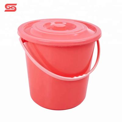 China 2021 Large Sustainable Household Portable Plastic Water Storage Bucket With Lid for sale