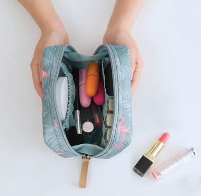 China Fashion Customized Logo Bag Small Mini Small Lipstick Bag 2021 Portable Korean Simple Female Handheld Cosmetics New for sale