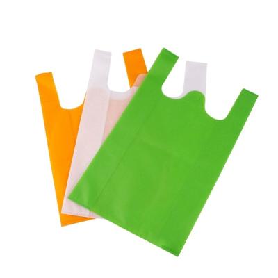 China Handled High Quality Non Woven Shopping Tote T Shirt Compostable Bag For Supermarket for sale