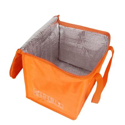 China Waterproof Top Grade PP Handle Yellow Cooler Bag Top Nonwoven Thermal Bag for sale