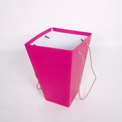 China S185 Handmade Eternal Flower Gift Box Flower Delivery Box With Handle for sale