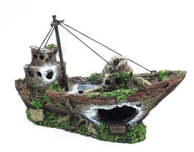 China Viable Aquarium Resin Pirate Ship Mountain Ridge Stone Decoration Aquarium Ornament for sale