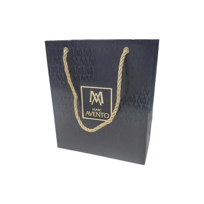 China Recycled Custom Materials OEM Factory Free Design Logo Print Art Paper Bag Gift Gift Apparel Clothing Bag Beautiful With Handle for sale