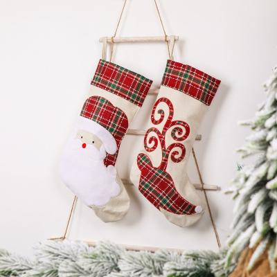 China Burlap Christmas Stockings Blanket Wholesale Home Decor Burlap Christmas Stockings Customized Bulk Christmas Stocking for sale