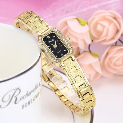 China Not Specified Luxury Women Watch Famous Brands Gold Fashion Design Bracelet Ladies Wrist Watches for sale