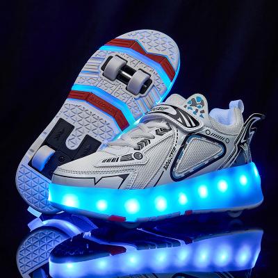 China Retractable Wheels Kids Roller Shoes, Wholesale Outdoor Roller Skates Shoes, Led Light Flashing 2 Wheel Shoes For Kids for sale