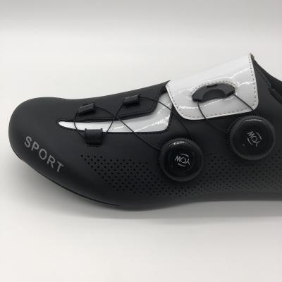 China Cycling Shoes OEM 2021 New Carbon Fiber Material Design Customize Carbon Mountain Bike Shoes Comfortable Non-slip Road Bike Shoes For Men for sale