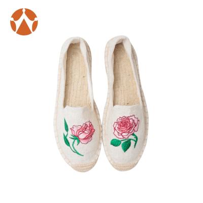 China Unique Burlap Fashion Shoes Flat Sneaker For Women for sale