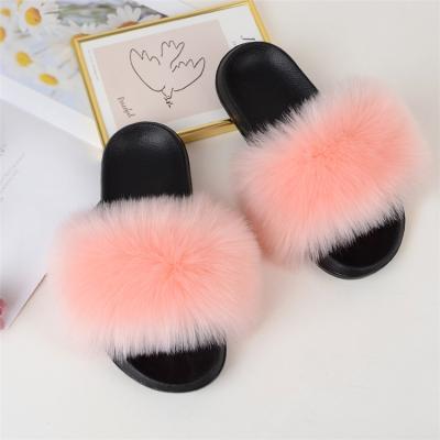 China Fashion Trend Cheap Lasted Fashion Women Faux Fur Slippers Outdoor Fuzzy Fox Fur Slides for sale