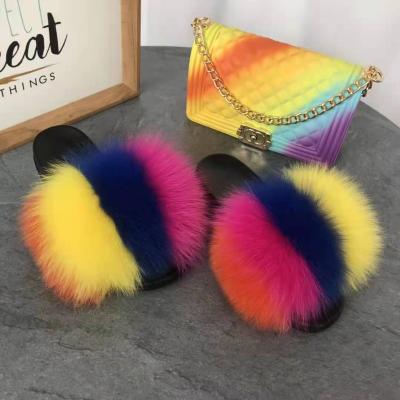 China 2021 Fashion Trend Wholesale New Design Women Multicolor Luxury Fur Slides With Purse for sale