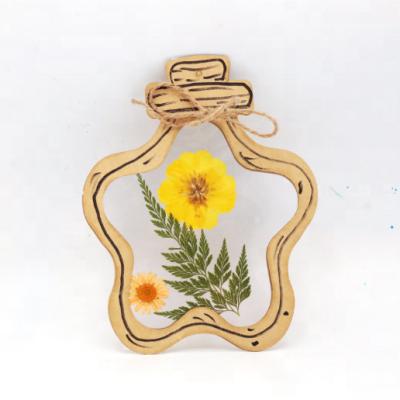 China DIY Educational Toy Custom-made outdoor plant specimen bottles, creative decoration paste kindergarten, children's DIY photo frame for sale