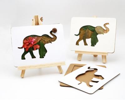 China Paper Best selling 4PCS Elephants-shaped composite paper shelves and 7-inch wall photo display shelves for DIY hanging photo albu for sale