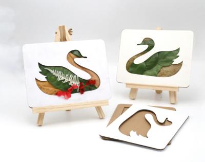 China Paper Best selling 4PCS swan-shaped composite paper shelves and 7-inch wall photo display shelves for DIY hanging photo albums for sale