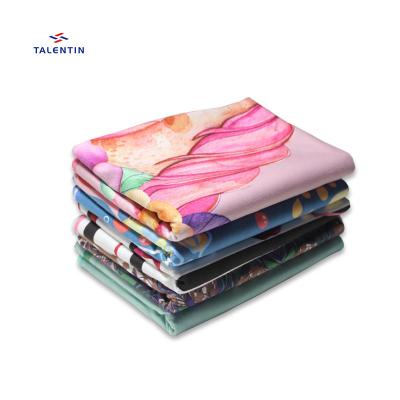 China 2021 New Washable Suede Larger Comfortable Tarp Eco Friendly Microfiber Suede Yoga Mat Blanket for sale