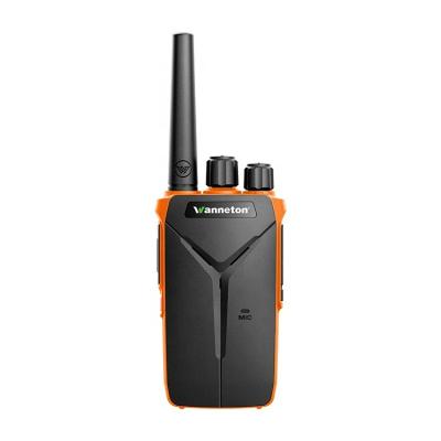 China Wanneton ODM Factory OEM Two Way Radio 1500mAh Long Range UHF FM Walkie Talkies Direct Handheld Walki Talki for sale