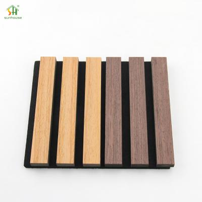 China New Arrivals Hot Sales Durable Materials Acoustic Slat Wall Panel Anti-Scratch Oak Wall Panels zu verkaufen