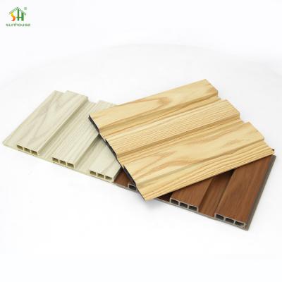 China Nuevas llegadas Composites de madera y plástico Wpc Panel de pared flotante impermeable Respirable Tres agujeros de rejilla en venta