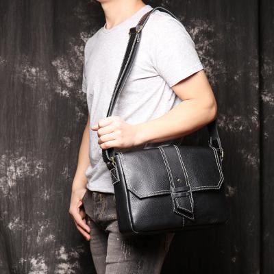 China Dropship Multifunctional Vintage Men's Genuine Leather Anti-theft Shoulder Messenger Bag With Bottle for sale