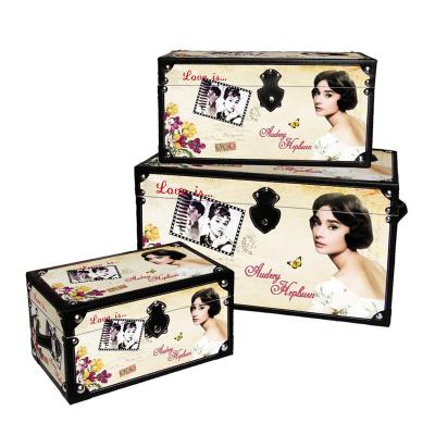 China Vintage Sustainable Home Decorative Storage Wooden Trunk Box With Audrey Hepburn Style Wholesale for sale