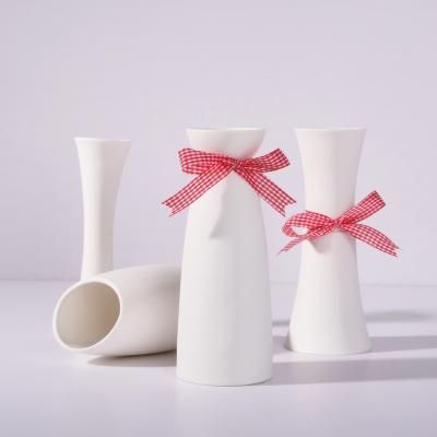 China Decorative Cylinder Bud Modern Nordic Flower Simple White Ceramic Vase Home Decor Vase Ware Vases for sale