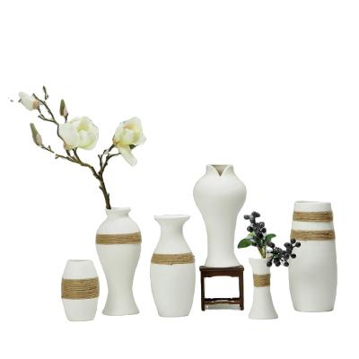 China Minimalist American country style ceramic vase with hemp rope decoration for living room wall vase for sale