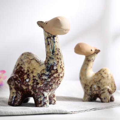 China New Europe Minimalist Stylish Artificial Ceramic Animal High Quality Ceramic Garden Statues Modern Home Decorations Garden Sculptures for sale