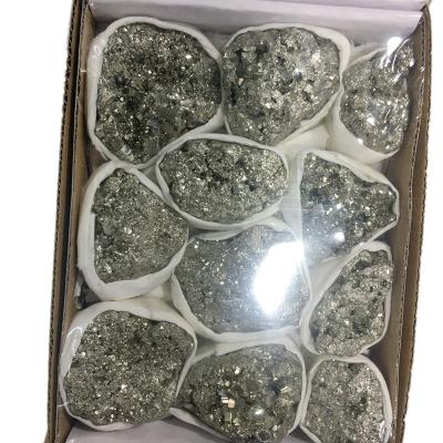 China Healing Natural Raw Stone China Stone Specimens Feng Shui Folk Crafts Pyrite Crystal Mineral Gift Box for sale