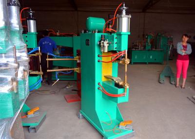 China Car Body Automatic Welding Machine , Industrial Spot Welder Low Welding Pressure for sale