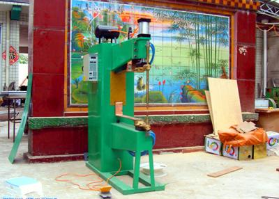 China Force 4000N Automatic Spot Welding Machine , Multi Spot Welding Machine 50 / 60Hz Rated for sale