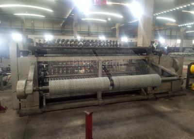 China Galvanized Hexagonal Wire Netting Machine , Steel Wire Mesh Machine Smooth Running for sale