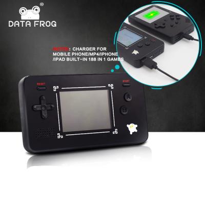 China For Cell Phone DATA FROG 2 in1 Game Portable Retro Handheld Console Mobile Power Bank Charger Built in 188 Game for iPhone iPad 4000mAh Power for sale