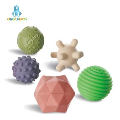 China Soft Glue Baby Learning Toys Sensory Balls Toys Eco-Friendly Soft Glue Baby Learning Soft Rubber Ball Baby Toys Sensory Balls Silicone Ball 2021 for sale