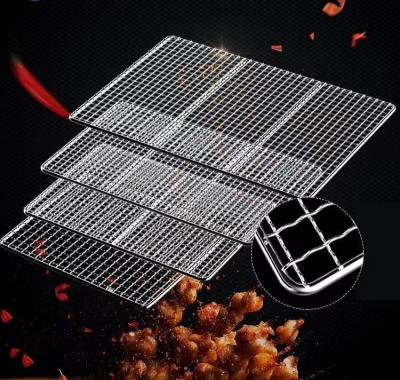 China Acero inoxidable malla de barbacoa tamaño personalizado y OEM tejido plano en venta