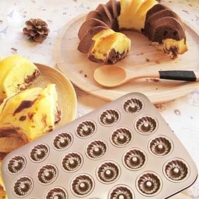 China 24 Even Mini Flower Pan Cake Mould Non-stick Baking Hofsavarin Mould for sale