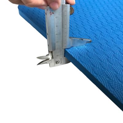 China 12mm strip yoga mat 24