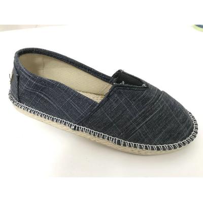 China New Flip Flops Lady Cloth Sport Shoes With Injection Soles for sale