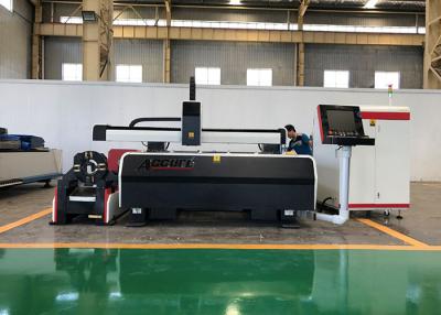 China Enclosed Workstation Fiber Laser Tube Cutting Machine With 1.0 KW / 2.0 KW Laser Resonator for sale